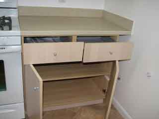 kitchen
                    cabinets